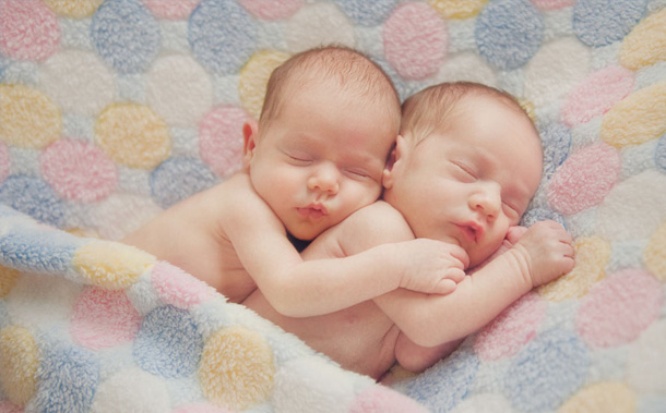 Blog on Twins by © Teresa Boardman, Nanny Options, dublin